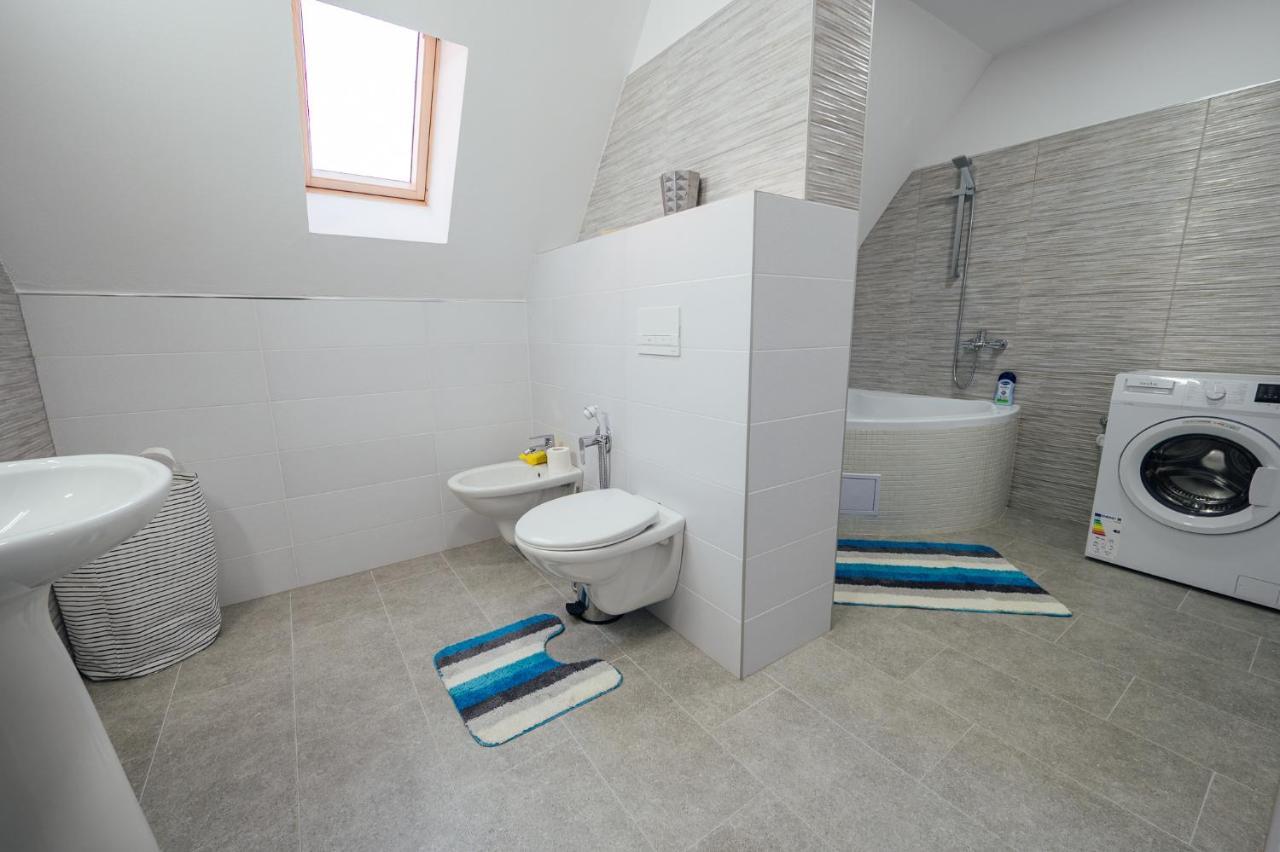 Apartmán Skarabeus Odorheiu Secuiesc Exteriér fotografie